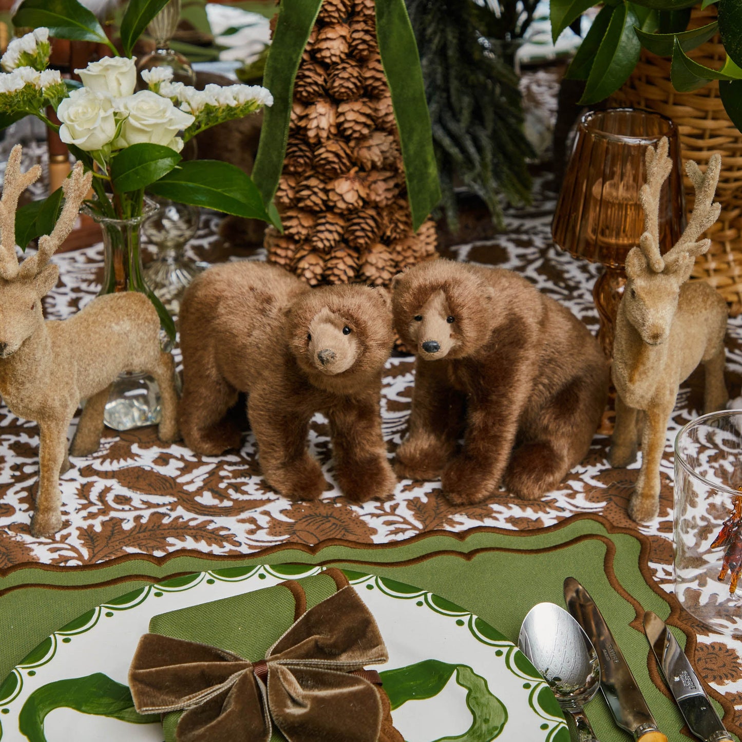 Grands ours bruns alpins (ensemble de 3)