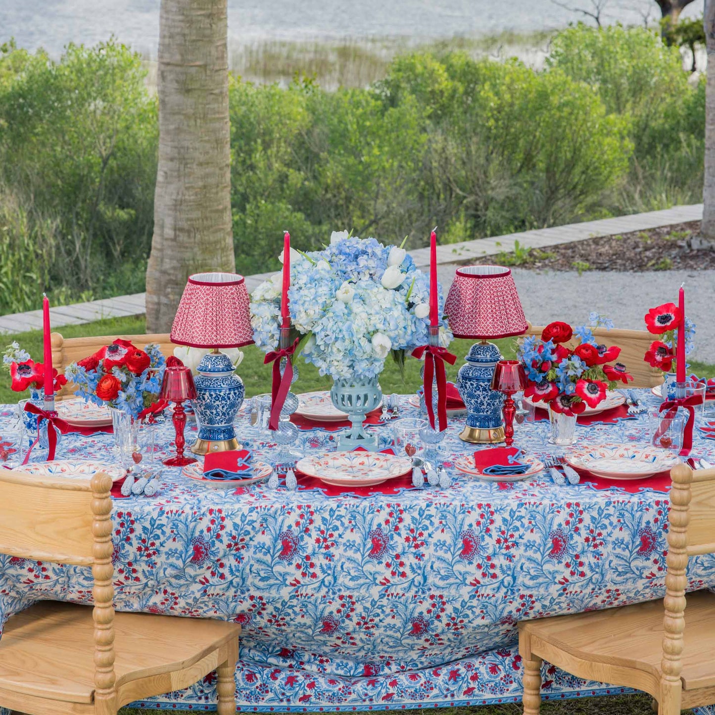 Sets de table et serviettes Angelina rouges et bleus (lot de 4)