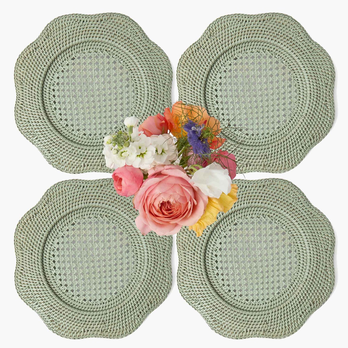 Assiettes de présentation en rotin festonné vert (lot de 4)