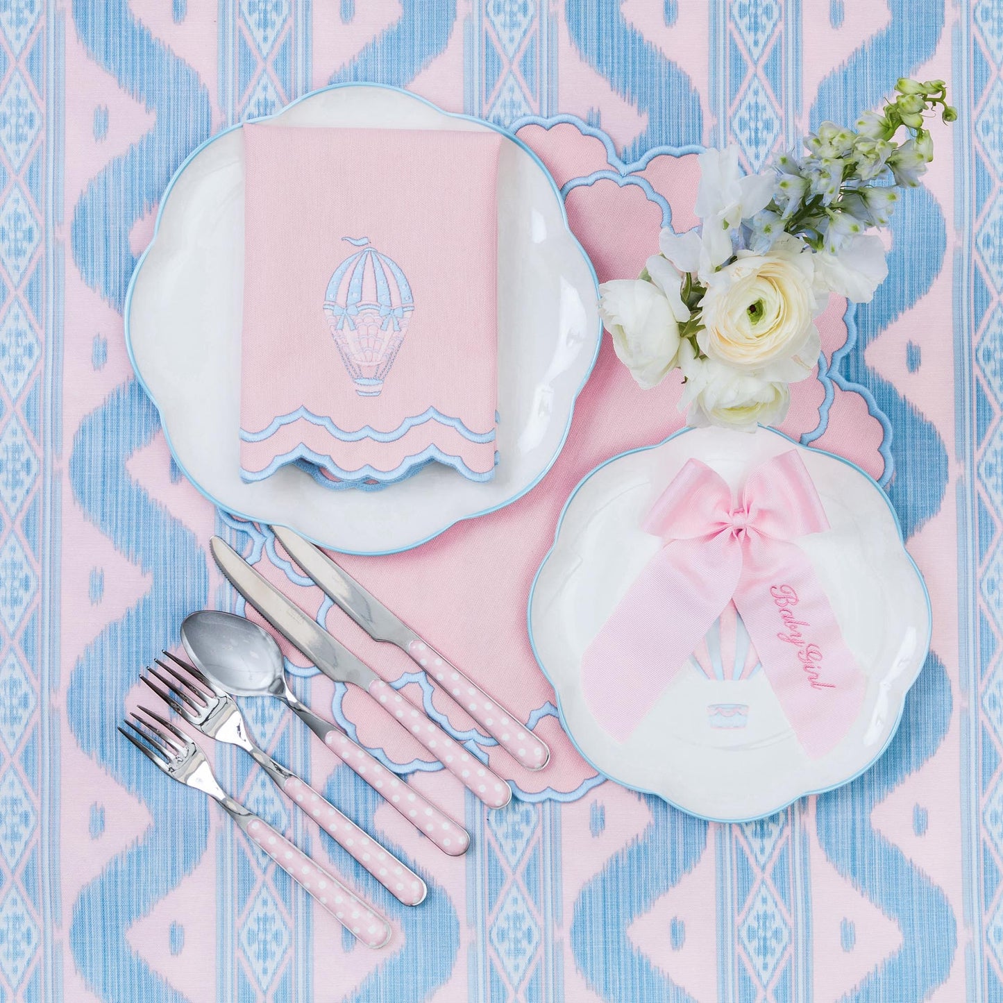 Couverts à pois roses (5 pièces)