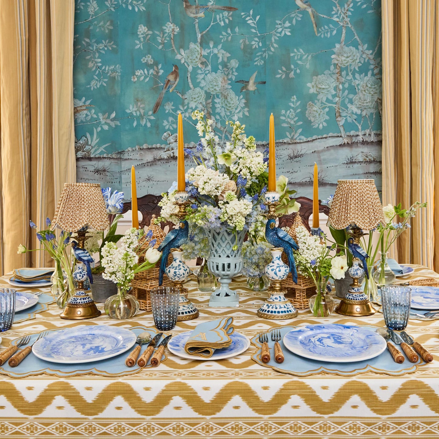 Ensemble de bougeoirs perroquet bleu