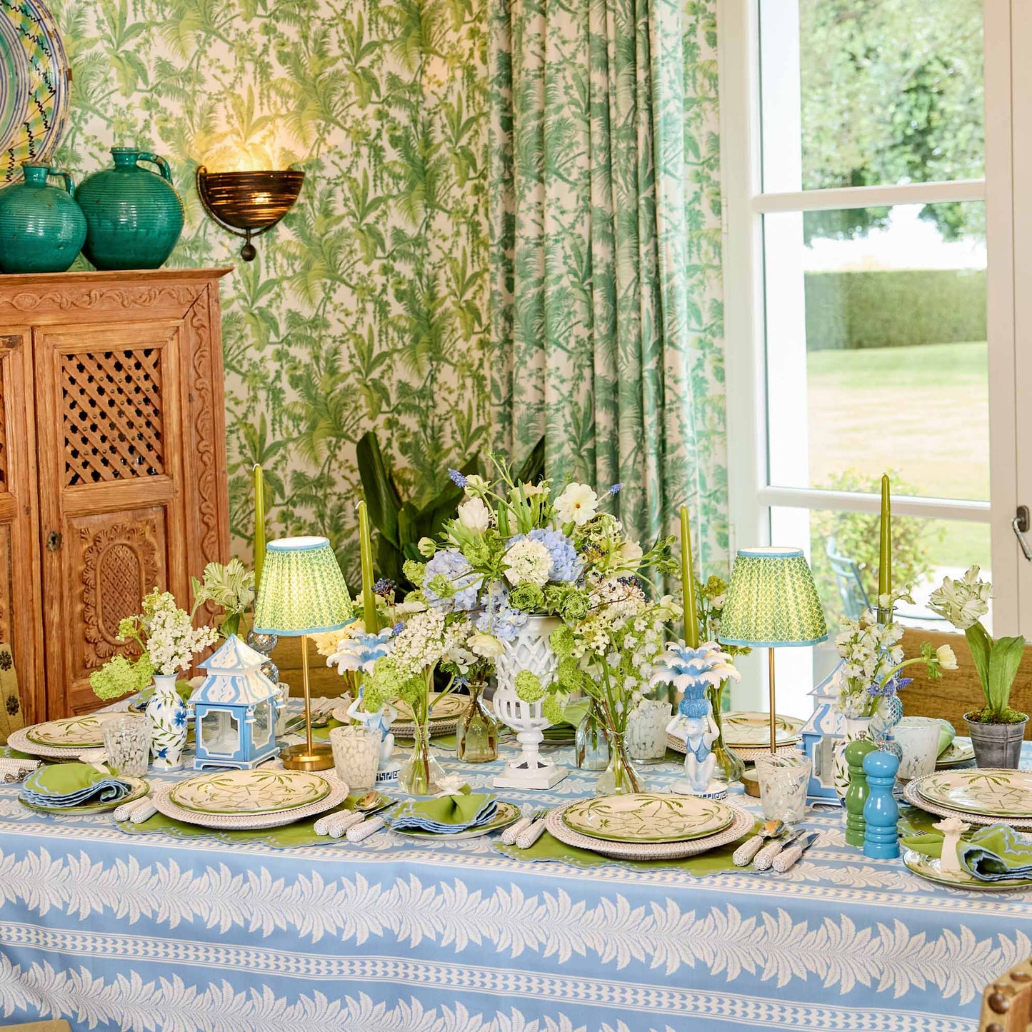 Lanterne pagode Ikat bleue