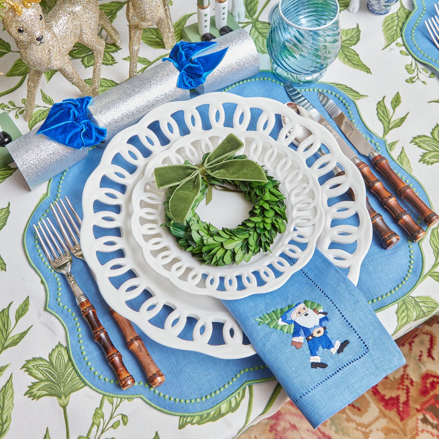 Couronnes de buis avec nœuds en velours vert (lot de 4)