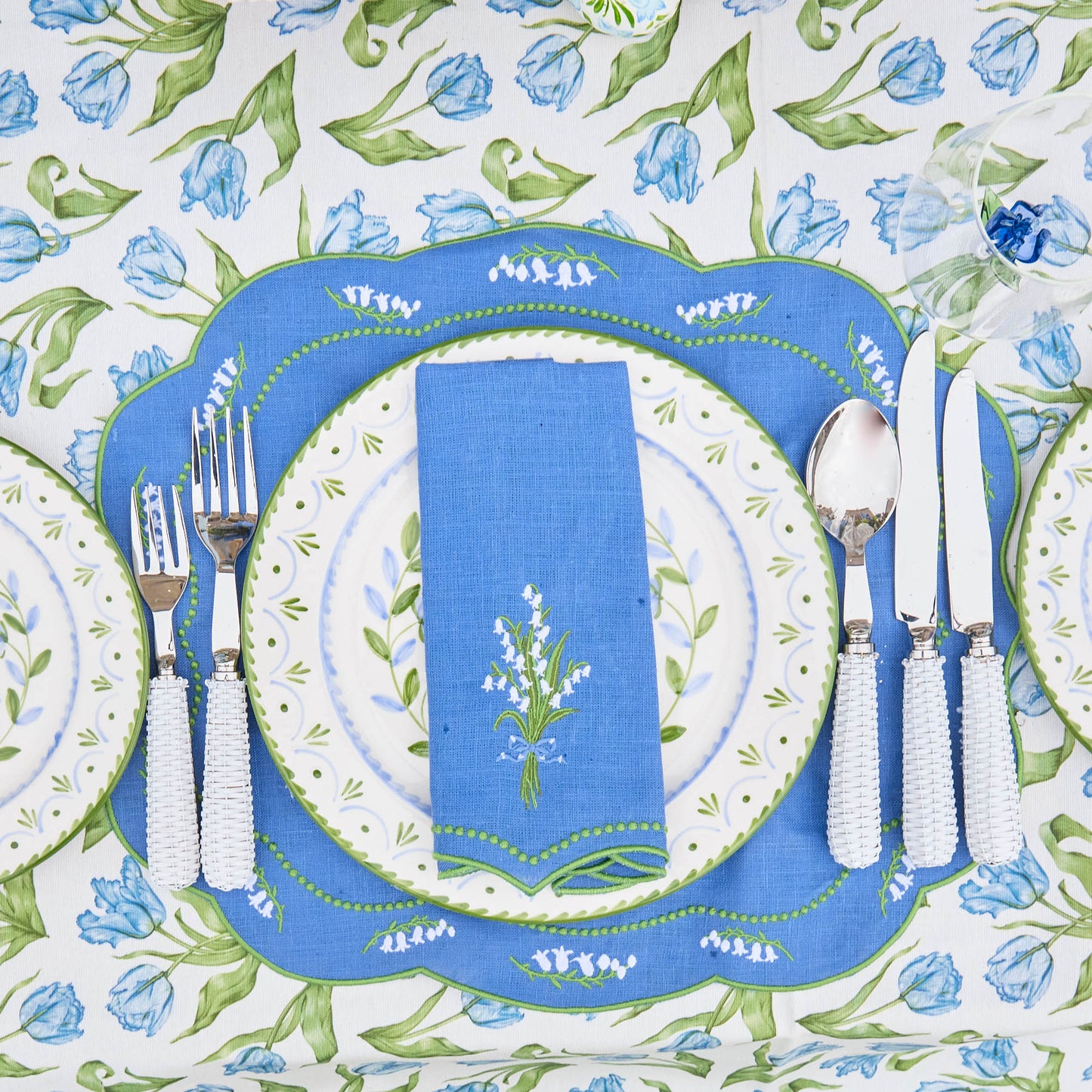Sets de table et serviettes en lin bleu Lily of the Valley (lot de 4)