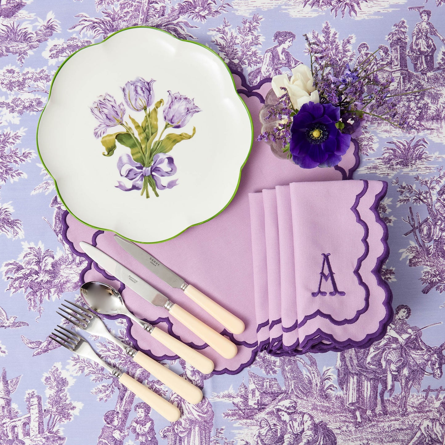Assiette plate tulipe violette