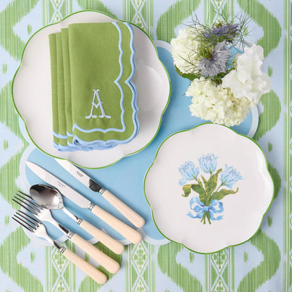Sets de table laqués festonnés bleu doux (lot de 4)