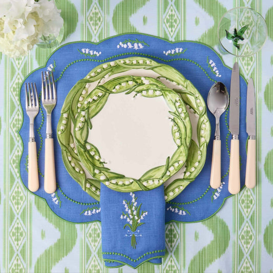 Sets de table et serviettes en lin bleu Lily of the Valley (lot de 4)