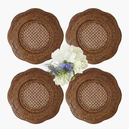 Assiettes de présentation en rotin festonné marron (lot de 4)