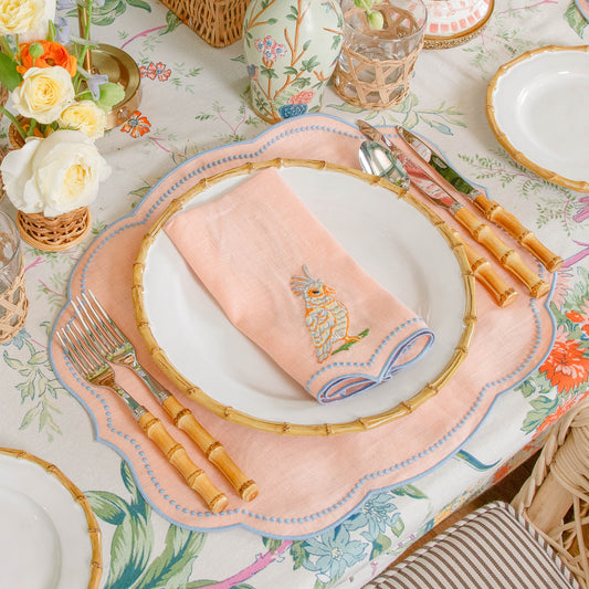 Sets de table et serviettes perroquet en lin corail et bleu Eloise (lot de 4)