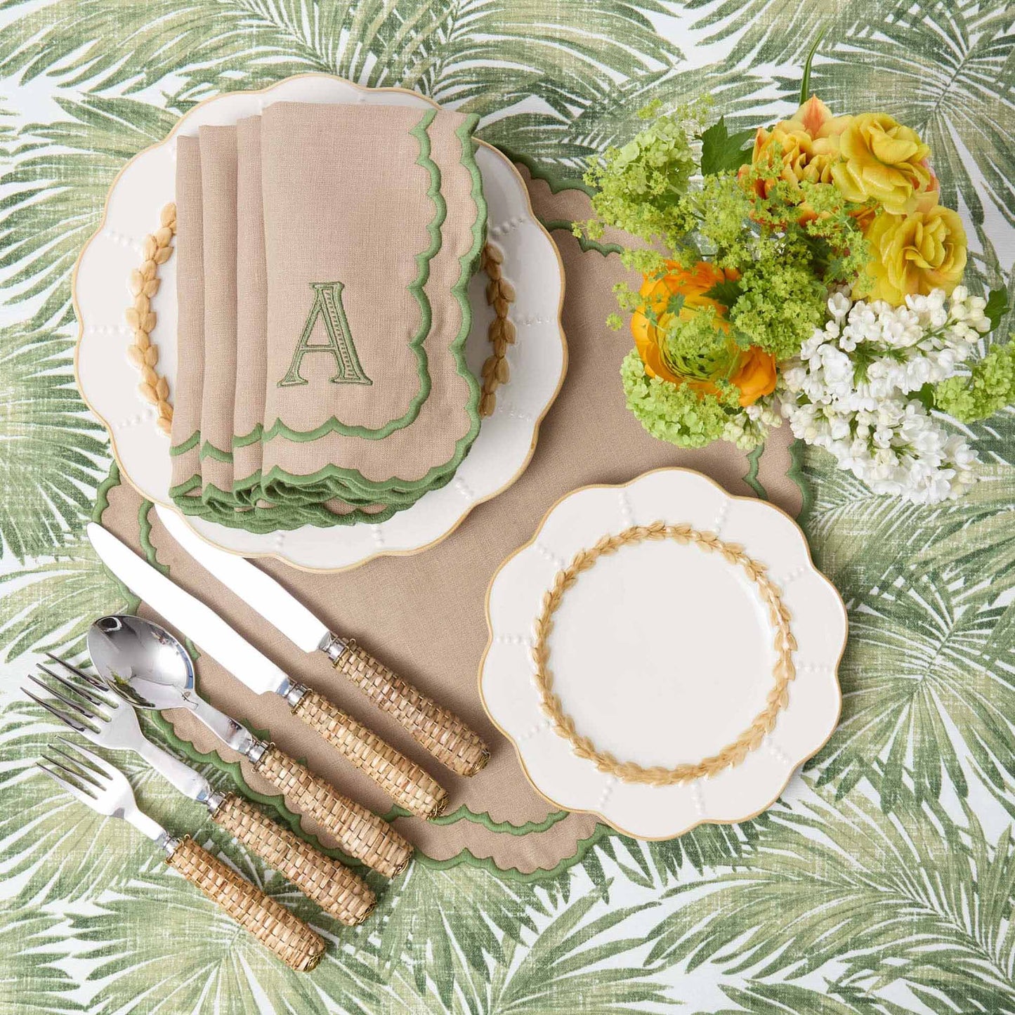Sets de table et serviettes Edith Sand &amp; Green (lot de 4)